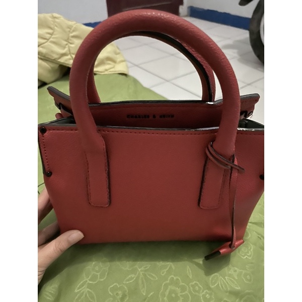 tas Charles n keith