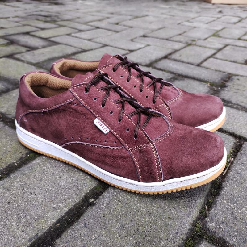 Sepatu Sneakers Casual Kasual Pria Kulit Asli Elegan Santai Murah Kode KS16