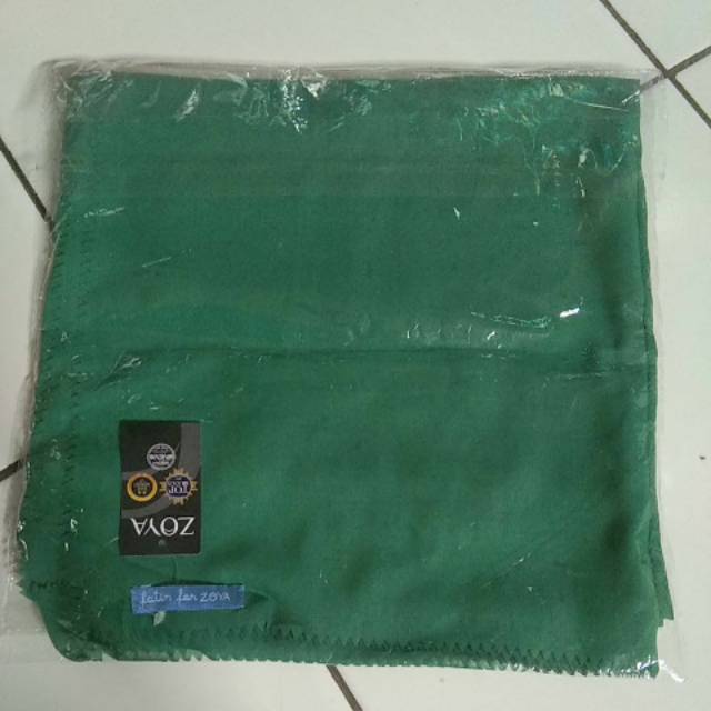 Kerudung zoya