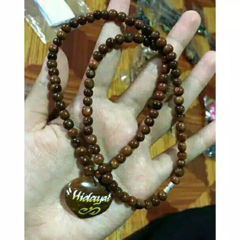 Kalung merica motip bandul nama