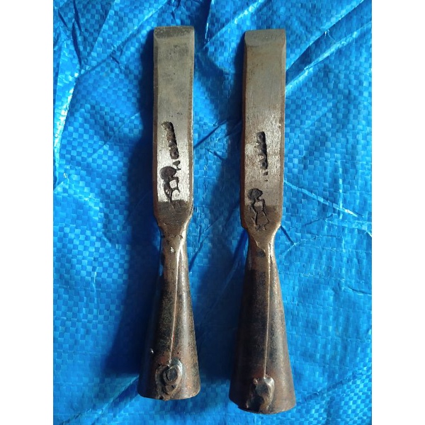 tatah pahat tukang kayu bobok