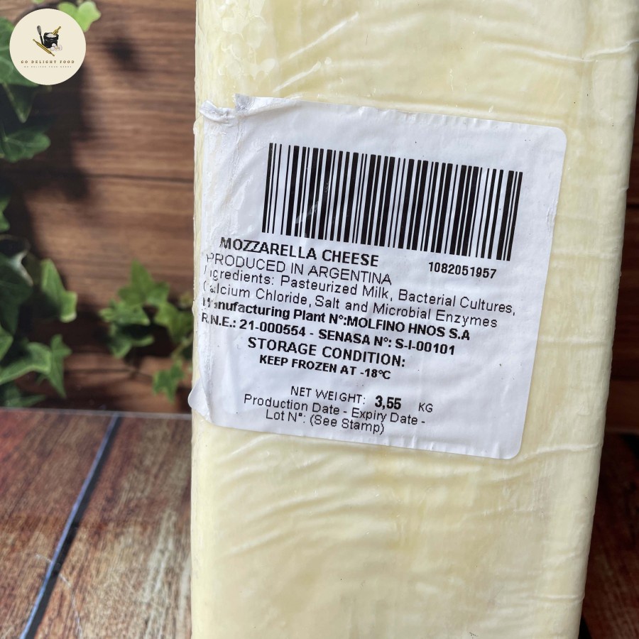 Saputo Mozzarella Cheese / Keju Mozzarella - 3,5KG