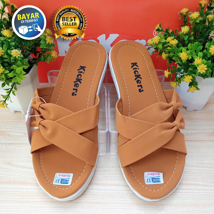 PROMO 4.4 MEGA SALE !! SANDAL WANITA DEWASA SLOP KICKERS SALEM EMPUK NYAMAN DIPAKAI / SANDAL REMAJA SLOP PITA  KICKERS / SAKIPO-Kunyit