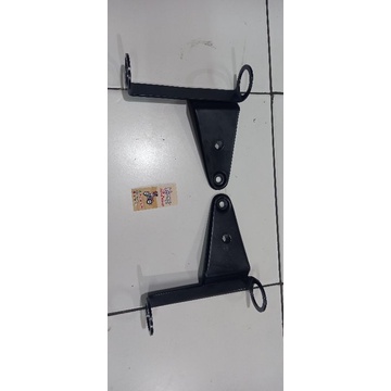 Kupingan Lampu depan Suzuki TS125 IMITASI kupingan Lampu depan TS125 braket lampu depan Suzuki TS125