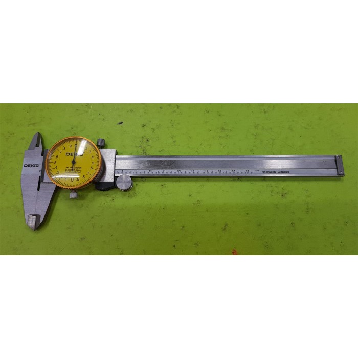 sigmat dial caliper 15 cm Merk DEKKO