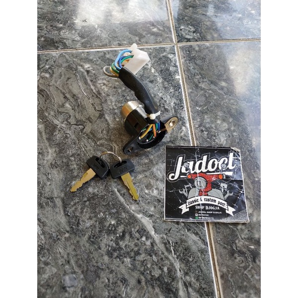 Kunci Kontak Motor Honda C70