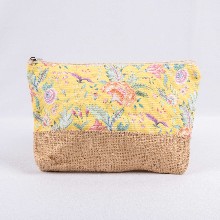 

Seruni Living Premium Pouch Anyelir Kuning