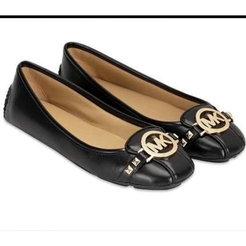 MK Michael Kors Fulton Stud Black Size 7.5