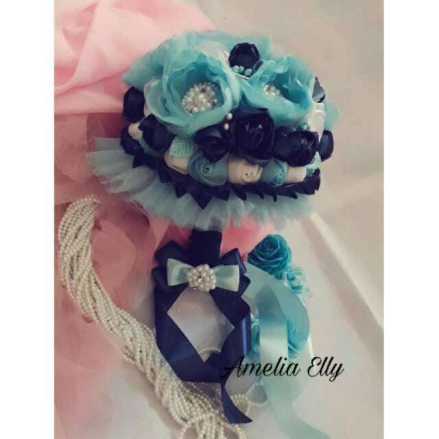 Hand bouquet/wedding bouquet