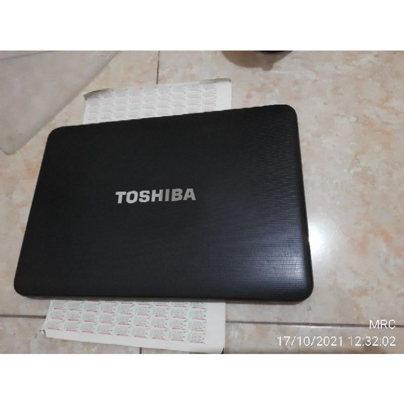 Casing Layar LLaptop Toshiba C800 C800D C840 L840 L840D bagian layar n frame