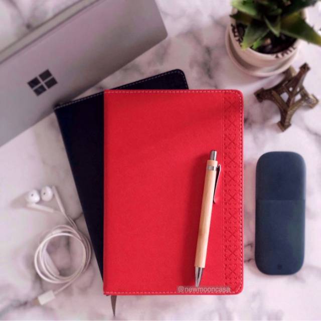 

Diary notebook buku sketsa jurnal catatan agenda binder