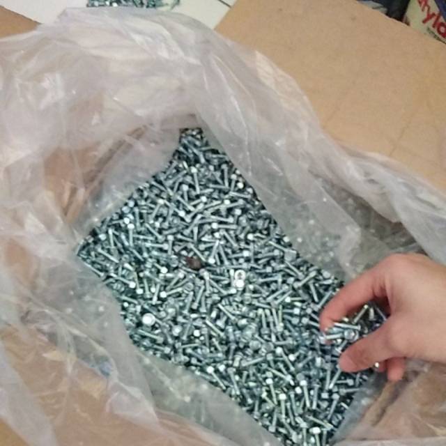 Baut/skrup baja ringan moon lion 19cm putih