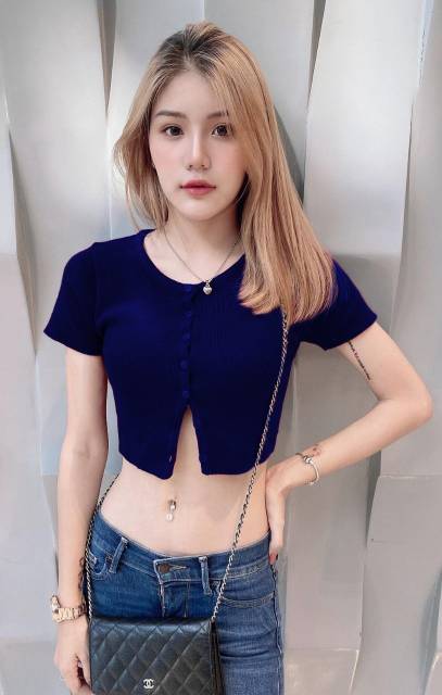 Crop Yeo Button Rajut TA9