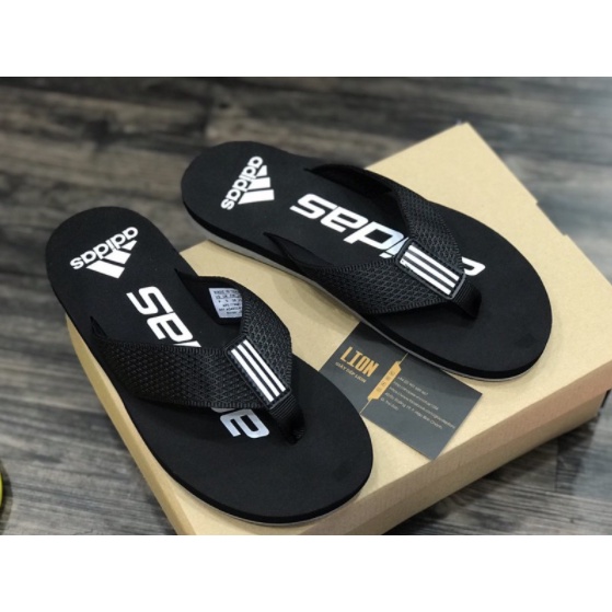 SANDAL JEPIT PRIA CASUAL ADIDDAS