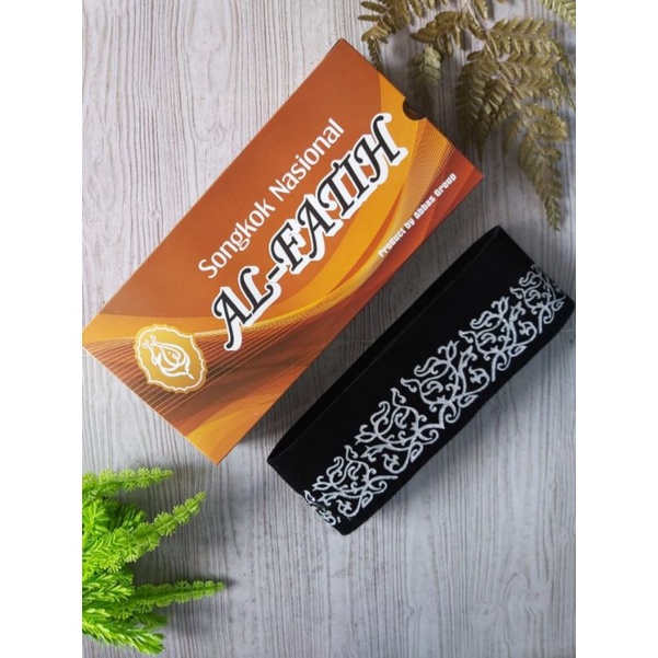 peci/kopiah /songkok/lobe sholat