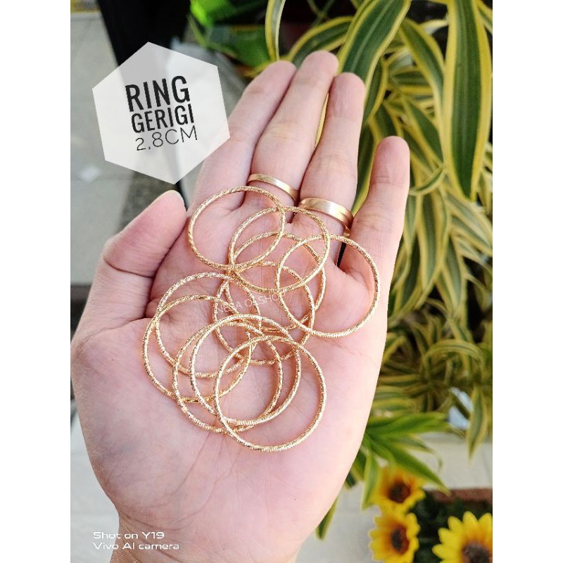 

ring gerigi 2,5cm & 2,8cm