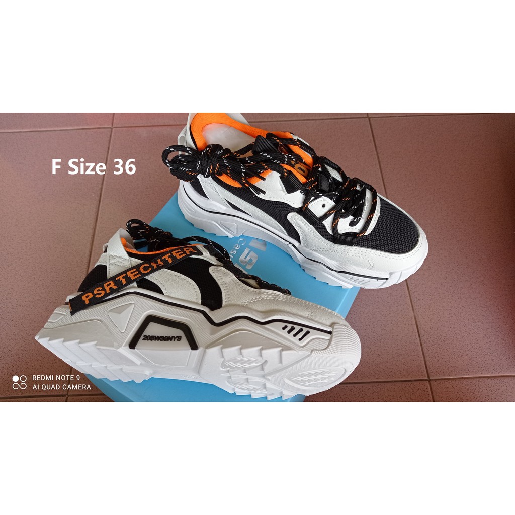 Sepatu Wanita Sneakers Import untuk joging olahraga