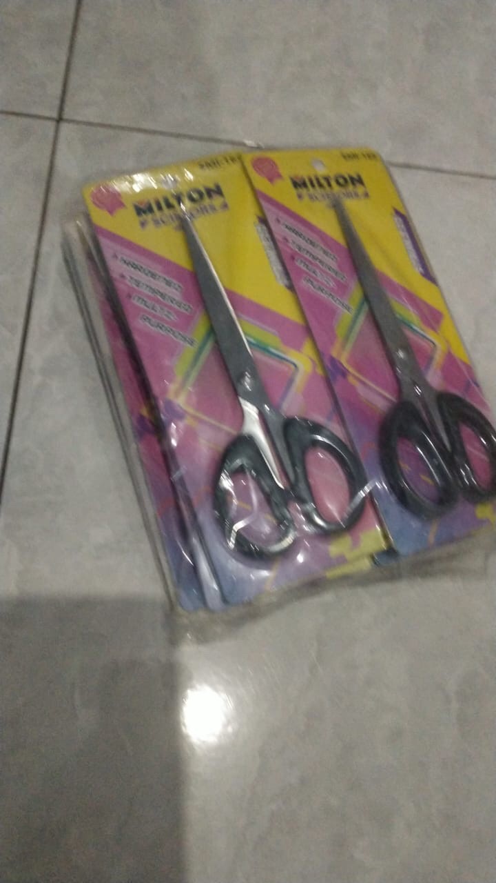 Gunting Sedang Junior 6 Inchi (best Seller)