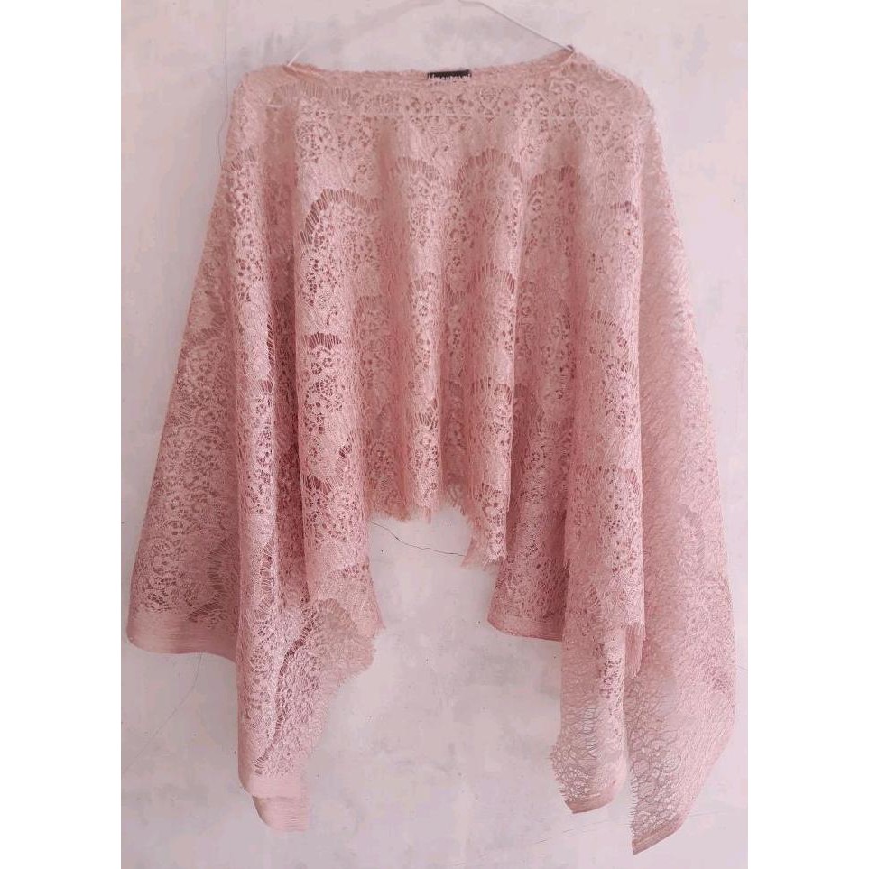PESANAN a n FITRI SERAGAMAN 28 SET CAPE BROKAT ROK LILIT PESANAN a n FITRI SERAGAMAN 28 SET CAPE BROKAT ROK LILIT