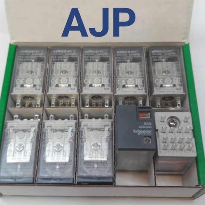 relay my4 SCHNEIDER 220vac