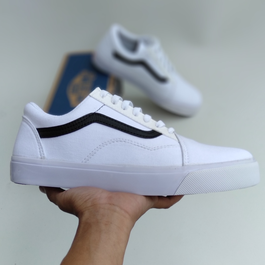 SEPATU CASUAL VAN OLD SCHOOL TERMURAHDL - SEPATU CASUAL VAN OLD SCHOOL TERMURAH
