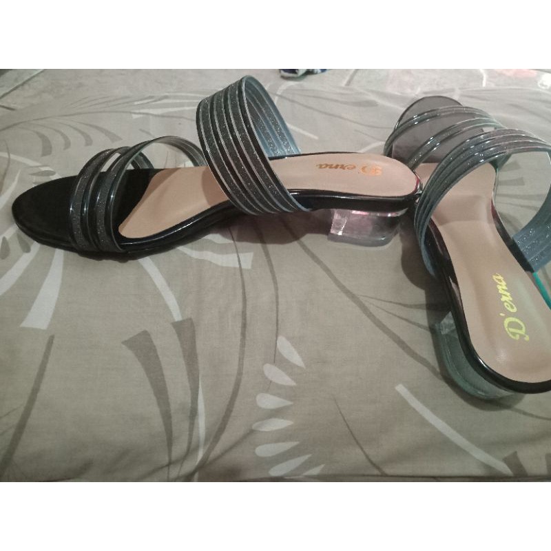 sandal hak kaca 3cm