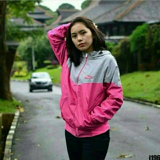 Jaket Parasut Wanita / jaket parasut / Jaket Wanita Parasut / Jaket Windrunner