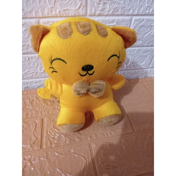 boneka kucing kuning s