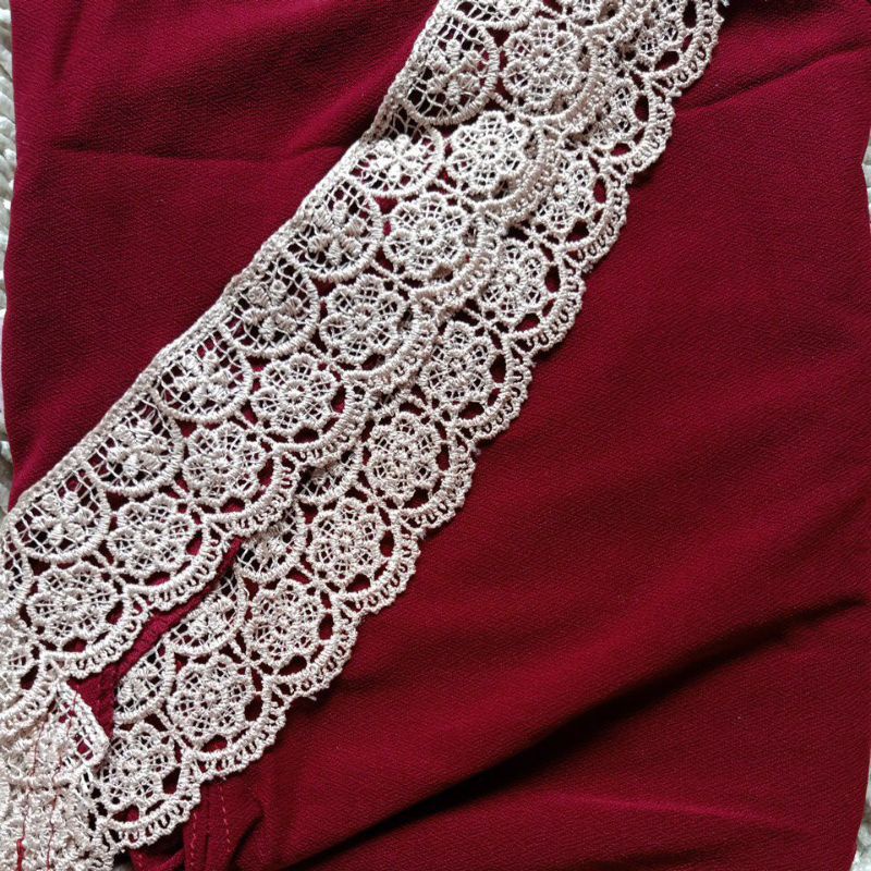 068 NINDI ORI AREY HIJAB || JILBAB INSTAN RENDA PRADA-Maroon