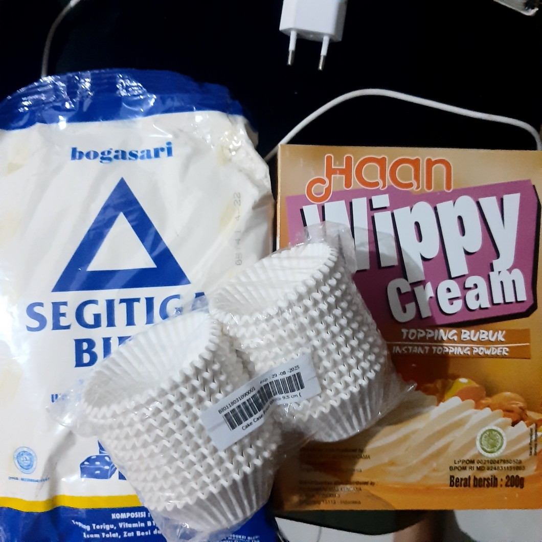 Grade Cupcake Muffin Kertas Warna Putih 500pcs