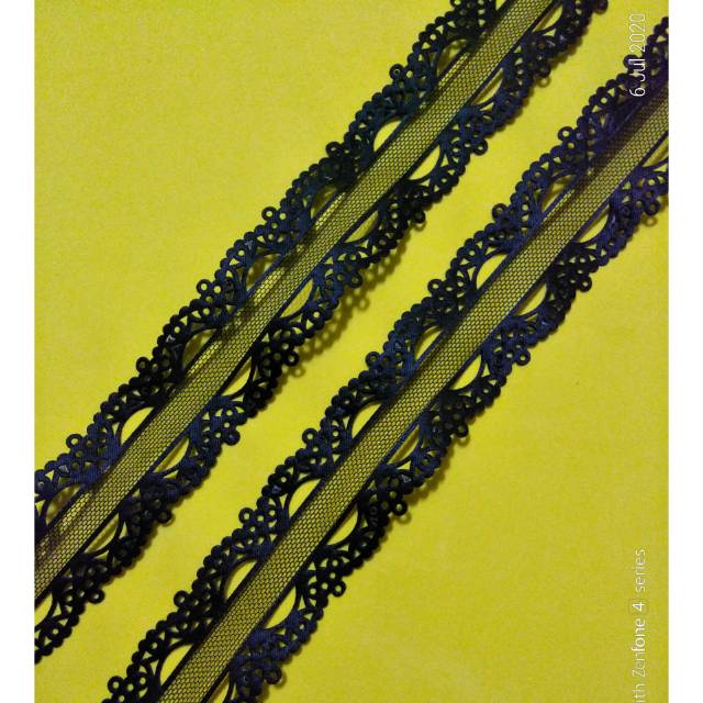 Pita Hitam Motif 3,4-4cm ( Meteran )