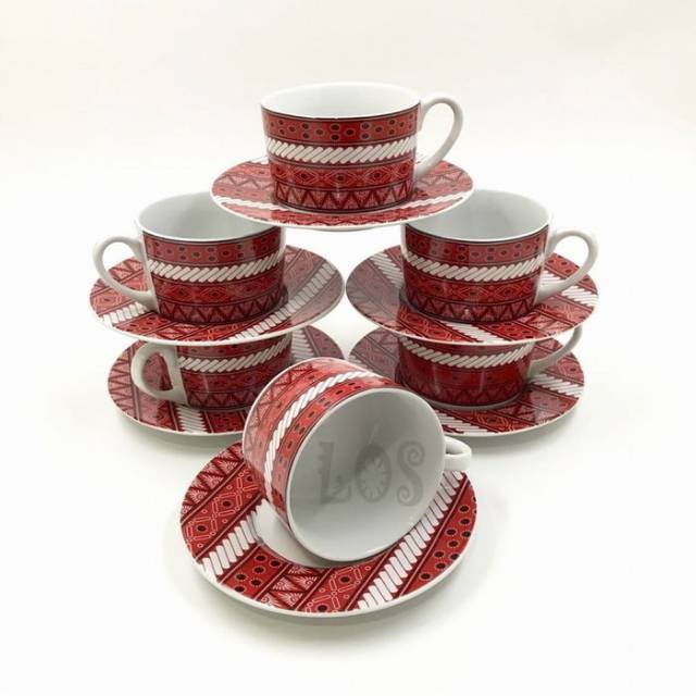 Cangkir batik/ teaset motif bati/ cangkir motif batik / teaset batik