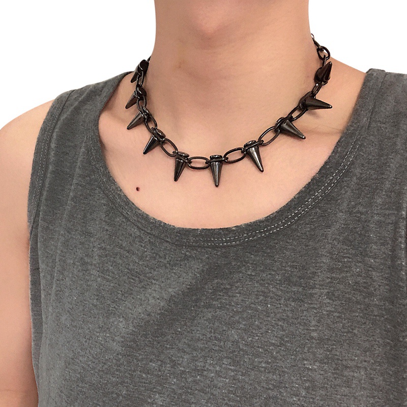 Metal Spikes Studs Rivets Punk Goth Kalung Choker Kerah