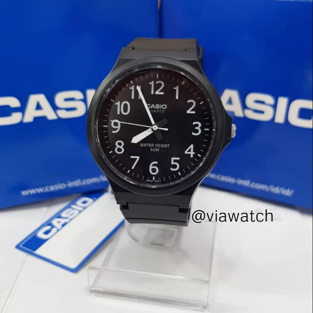 

CASIO MW 240 BLACK- WHITE