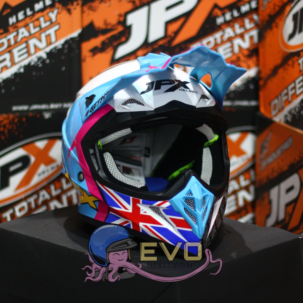 HELM JPX CROSS_FOX1 SERI X26 - PEARL WHITE DOFF + GOOGLE SNAIL (ONGKIR 2 KG) HELM JPX X26 MOTIF BATIK JPX BATIK JPX X26 BLUE PAKET GANTENG HELM JPX TERBARU