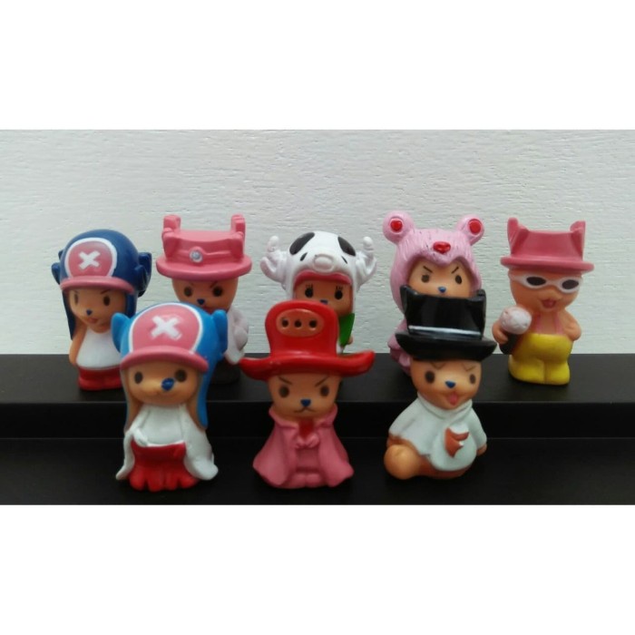 

MAINAN & HOBI FIGURE PAJANGAN/TEMPAT PENSIL/HIASAN KUE FIGURE CHOPPER ONE PIECE HR1153W