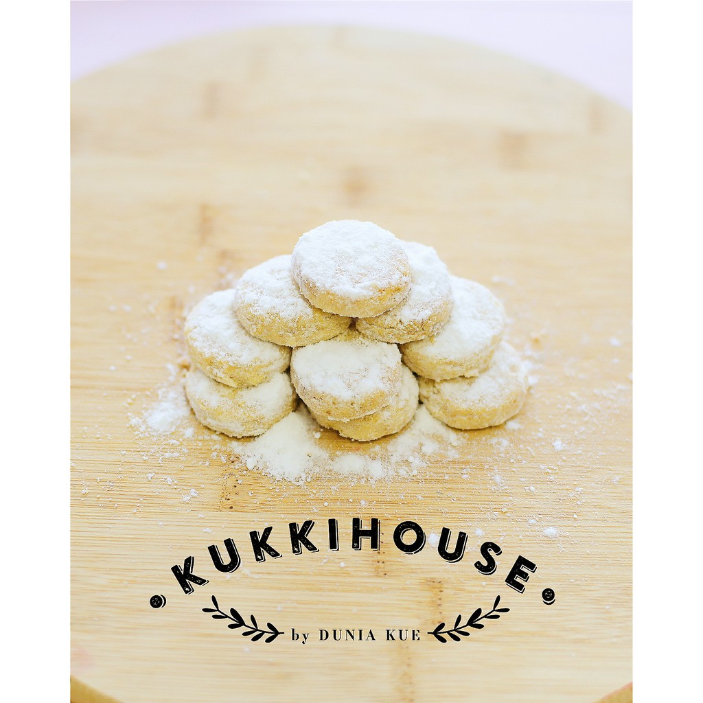 

Snow white cookies (with peanut)