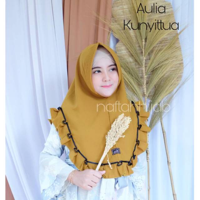 Hijab Aulia