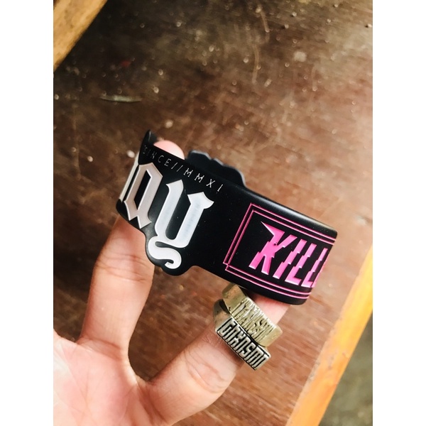 Gelang fridaykiller dan cincin thanksinsomnia