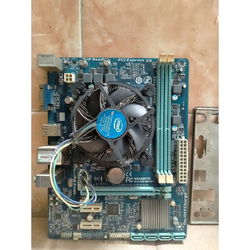 MOTHERBOARD GIGABYTE H61 DS2 MULUS