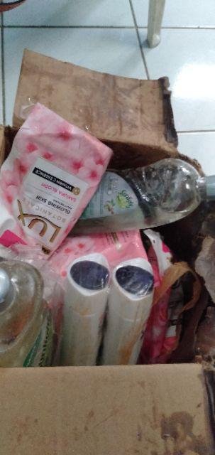 Lux Soft Rose Sabun Cair 450 Ml