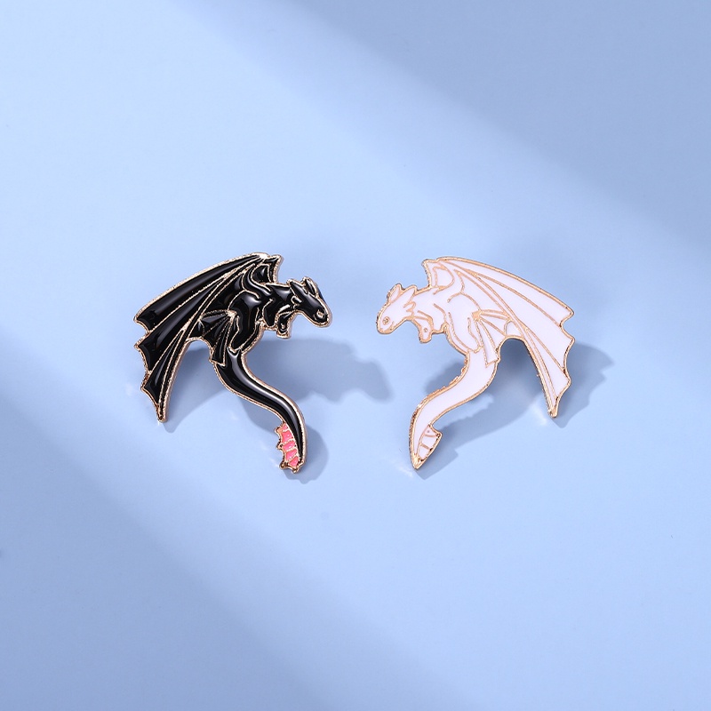 Pin Bros Bentuk Naga 2 Warna Untuk Aksesoris Pakaian