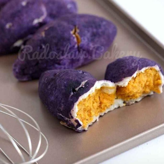 

Korean Sweet Potato Bread STOK TERBATAS Kode 852