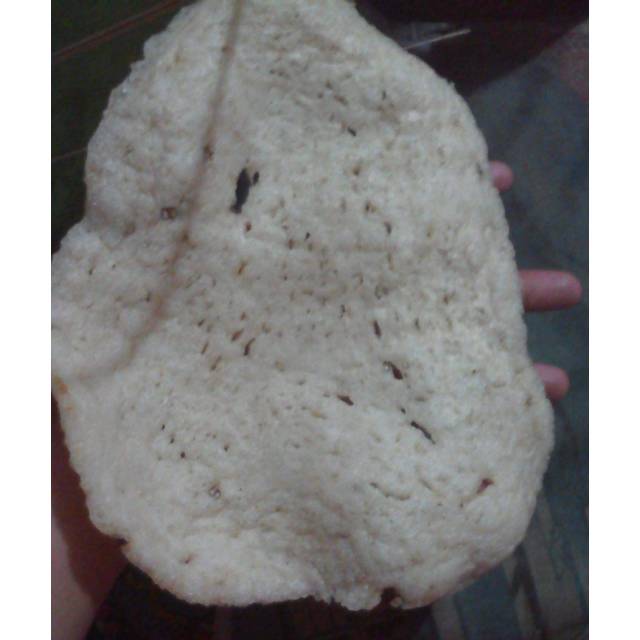 

Kerupuk ikan belidak