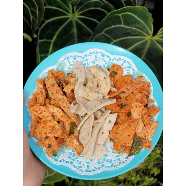 

100gram (KRIPIK BAKSO) / BASRENG (BASO GORENG) DAUN JERUK RENYAH