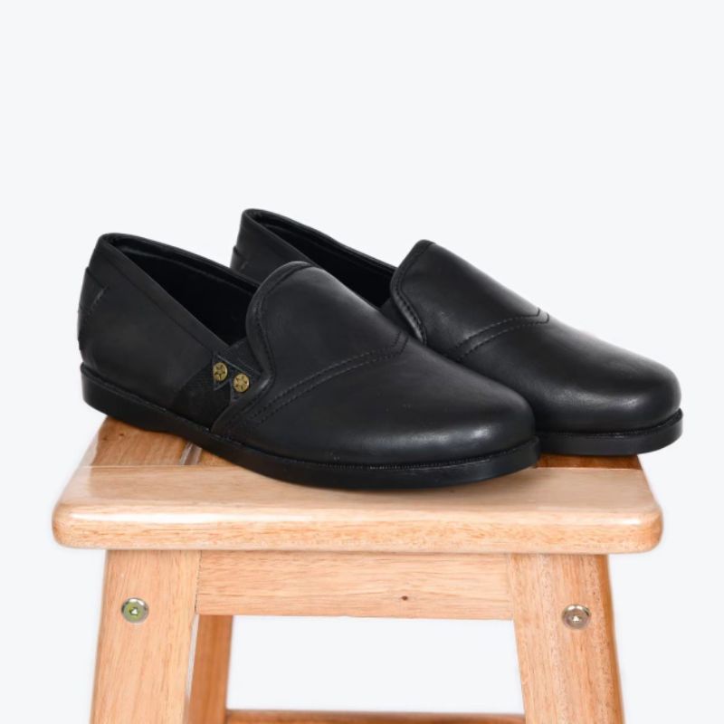 SENSE FLOYD | Sepatu Casual Pria Slip On Original Kulit Asli Code 01 Terbaru Gaya Trendy