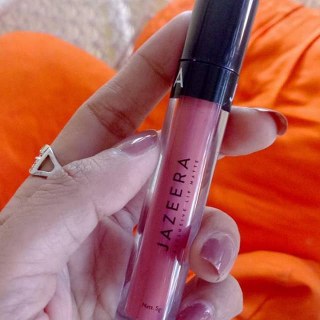 Lipstik transferprof jazeera