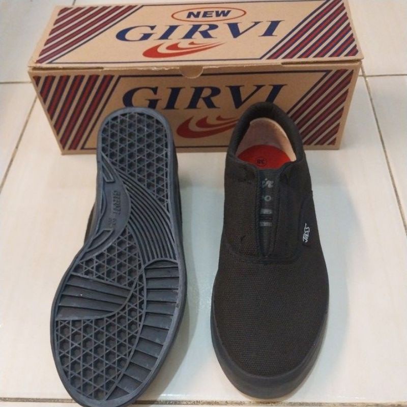 sepatu sekolah slip on girvi jazz,,lagi laris,,