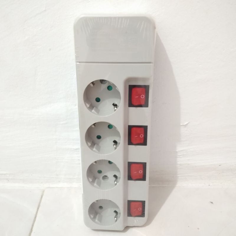 STOP KONTAK FULL SAKLAR  UTICON 4LUBANG TANPA KABEL