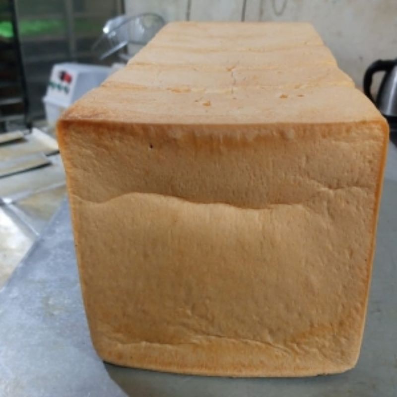 

ROTI TAWAR PREMIUM ISI 6SLICE
